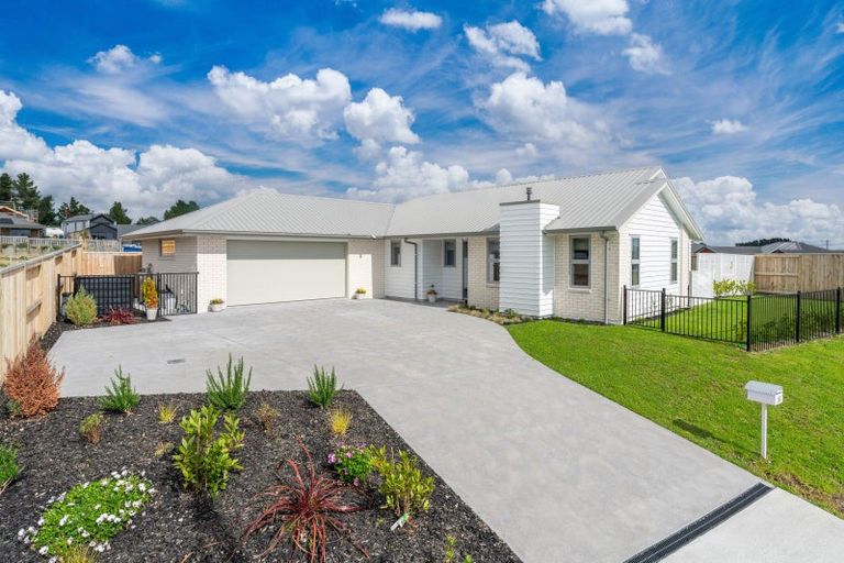 Photo of property in 16 Makomako Crescent, Wharewaka, Taupo, 3330