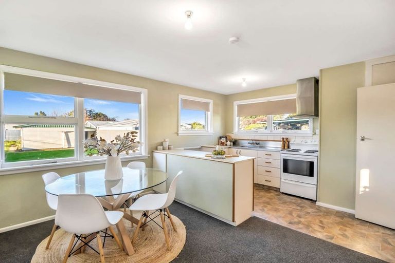 Photo of property in 73 Brynley Street, Hornby, Christchurch, 8042