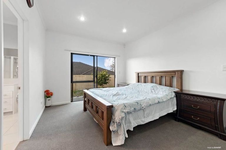 Photo of property in 5a Cartmel Avenue, Massey, Auckland, 0614