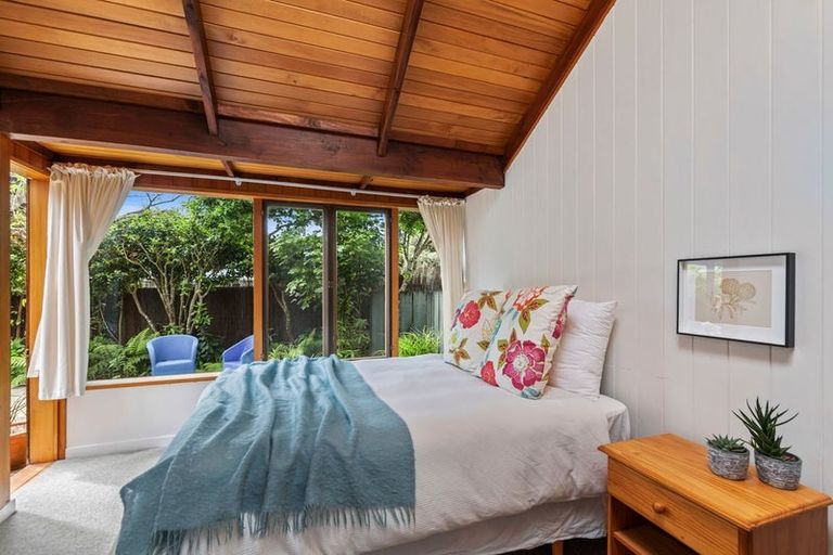 Photo of property in 7 Hurunui Street, Waikanae, 5036