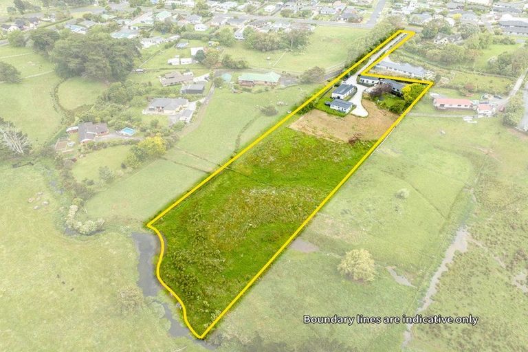 Photo of property in 31 Colombo Road, Waiuku, 2123