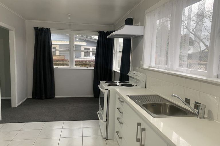 Photo of property in 1/50 Halsey Road, Manurewa, Auckland, 2102