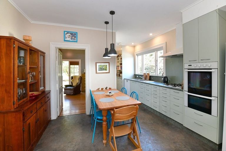 Photo of property in 1 Mill Road, Helensville, 0800