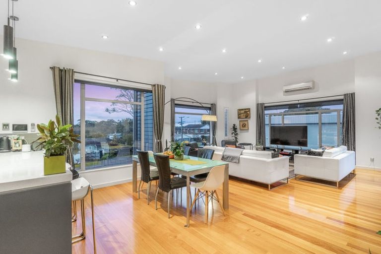 Photo of property in 219 East Coast Road, Campbells Bay, Auckland, 0620