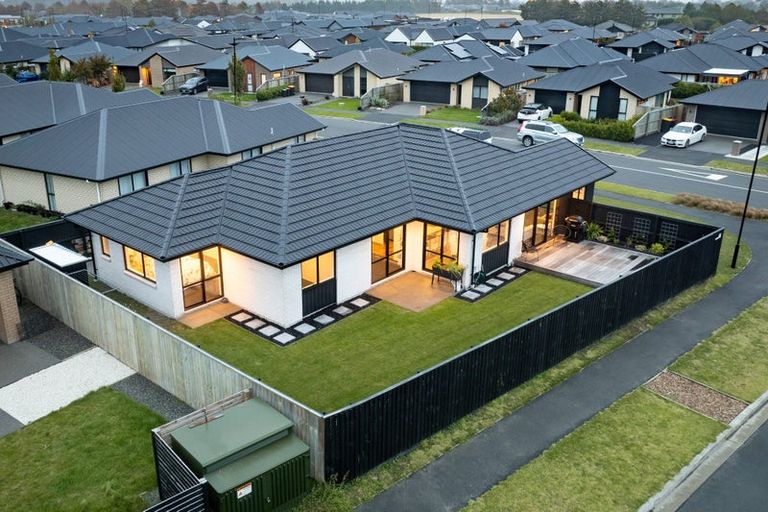 Photo of property in 64 Whitburn Avenue, Halswell, Christchurch, 8025