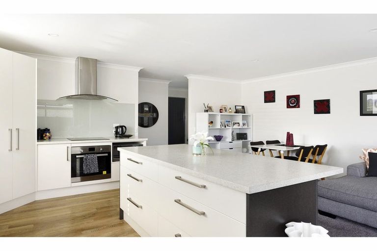 Photo of property in 41 Kendall View, Stoke, Nelson, 7011