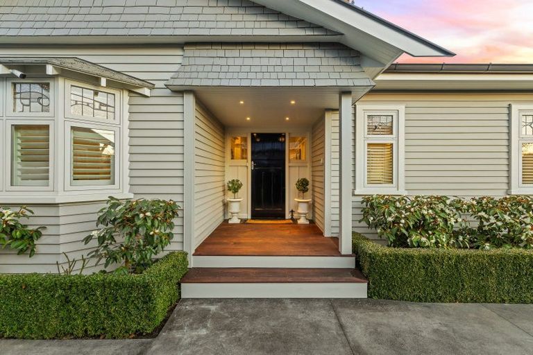 Photo of property in 62 Bretts Road, St Albans, Christchurch, 8052