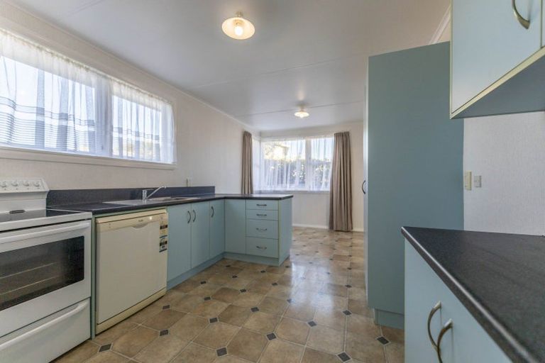 Photo of property in 35 Aspiring Avenue, Milson, Palmerston North, 4414