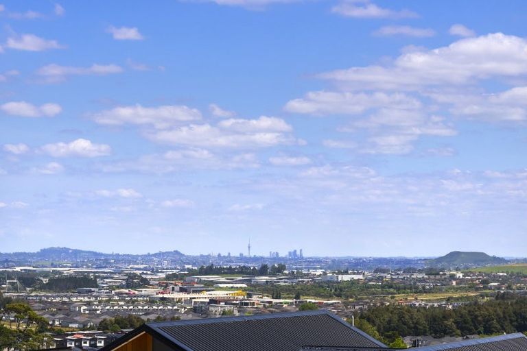Photo of property in 345 Flat Bush School Road, Flat Bush, Auckland, 2019