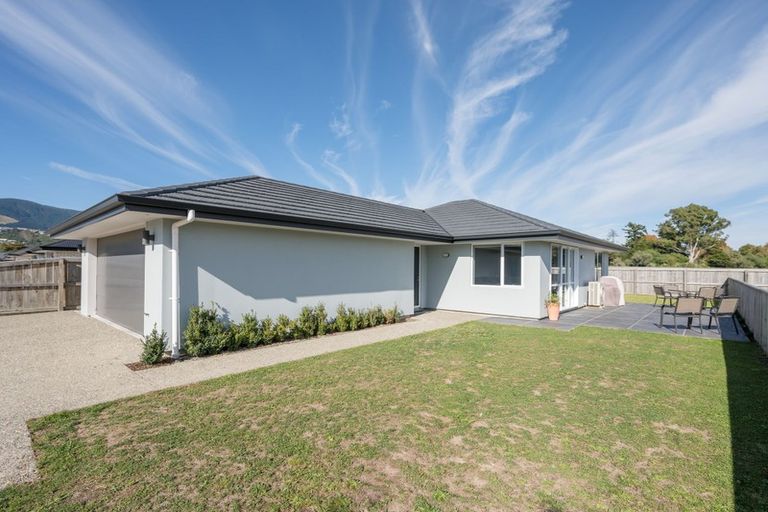 Photo of property in 63 Exeter Street, Stoke, Nelson, 7011