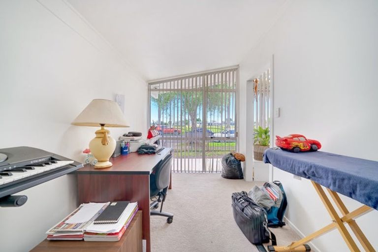 Photo of property in 45a Jellicoe Road, Manurewa, Auckland, 2102