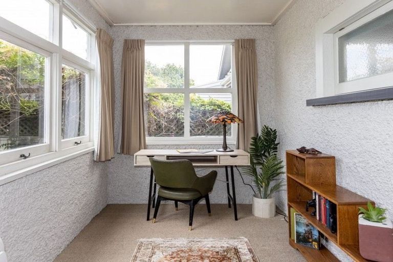 Photo of property in 163 Georges Drive, Napier South, Napier, 4110