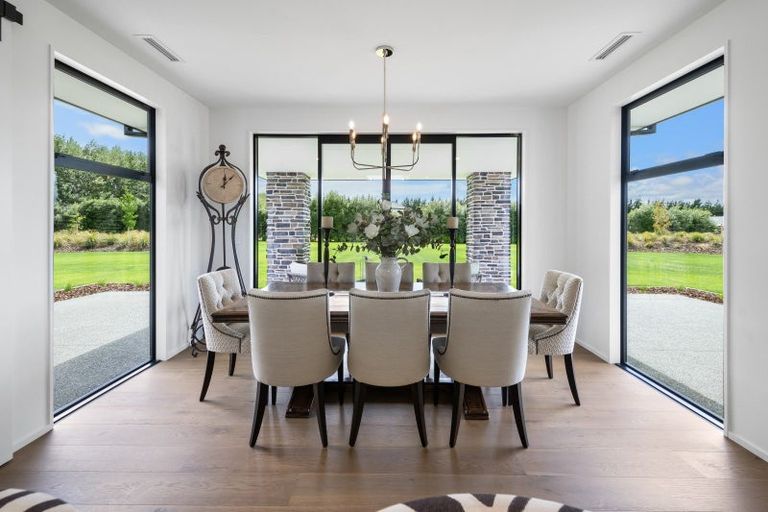 Photo of property in 21 Classiebawn Lane, Prebbleton, 7676