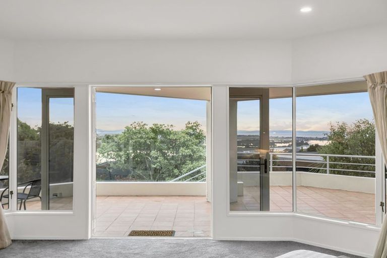 Photo of property in 126 Cannon Hill Crescent, Mount Pleasant, Christchurch, 8081