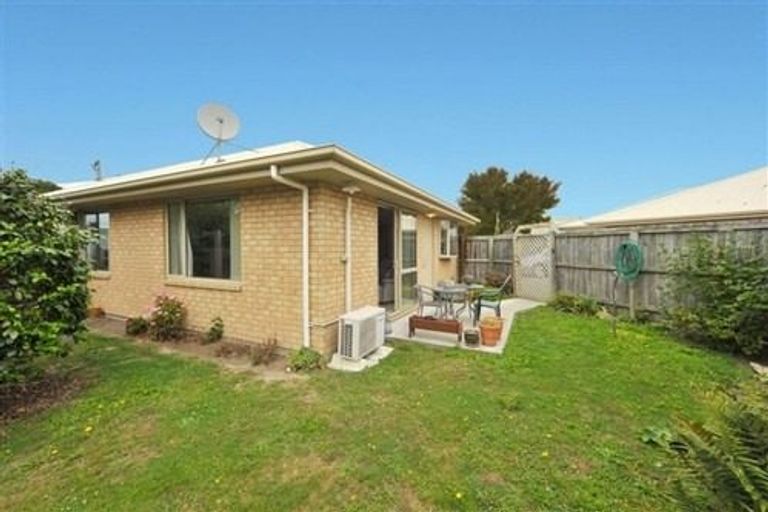 Photo of property in 35a Digby Place, Bromley, Christchurch, 8062