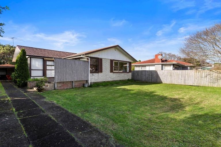 Photo of property in 10 Latham Avenue, Pakuranga, Auckland, 2010