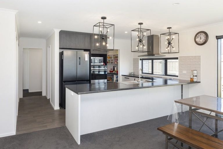 Photo of property in 13 Joslen Way, Kaiapoi, 7630