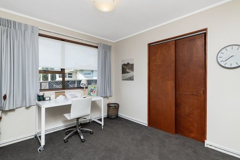 Photo of property in 263c Ngatai Road, Otumoetai, Tauranga, 3110