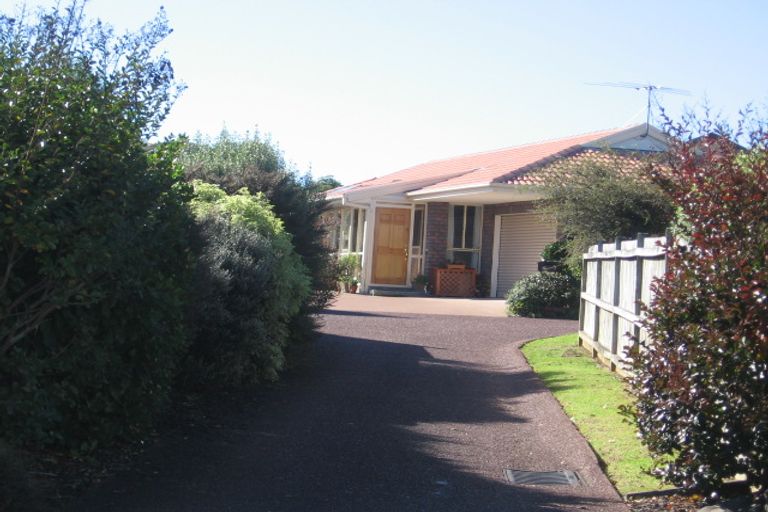 Photo of property in 38 Starlight Cove, Hobsonville, Auckland, 0618