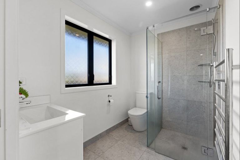 Photo of property in 9 Gibraltar Way, Fitzherbert, Palmerston North, 4410