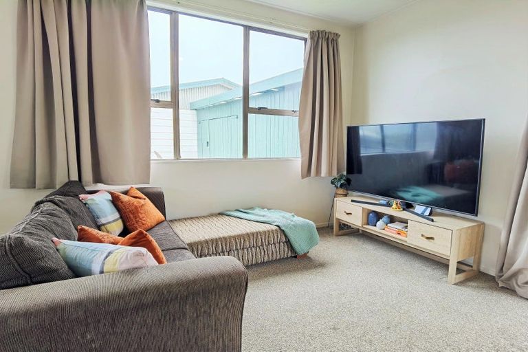 Photo of property in 221 Revell Street, Hokitika, 7810