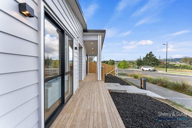 Photo of property in 71 Tributary Parade, Karaka, Papakura, 2113
