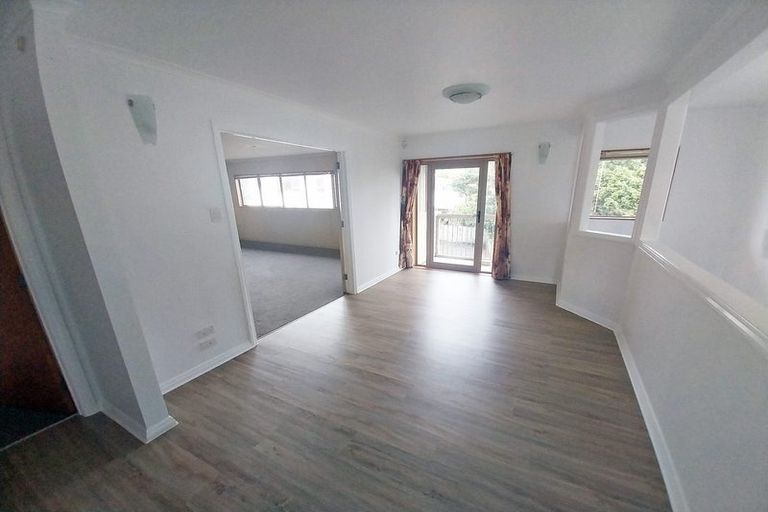 Photo of property in 319a Albany Highway, Rosedale, Auckland, 0632