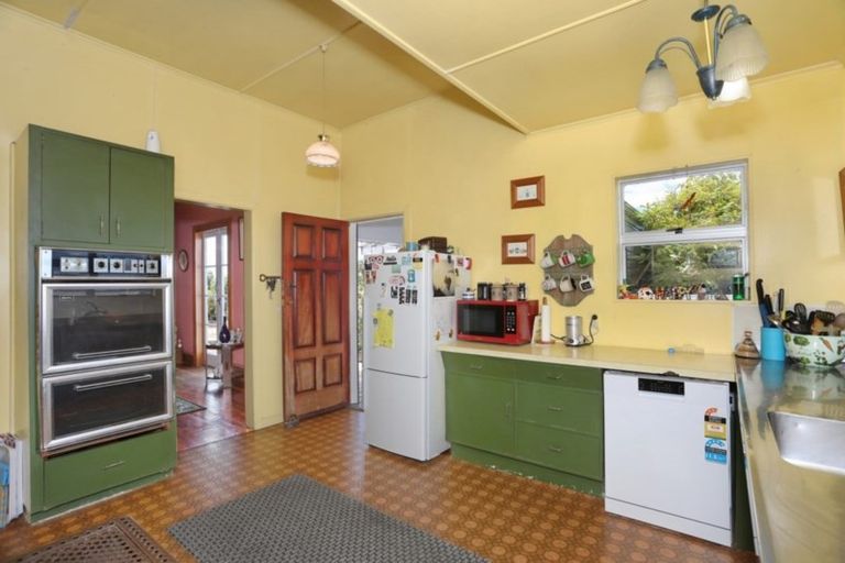 Photo of property in 573 Pukepapa Road, Marton, 4789