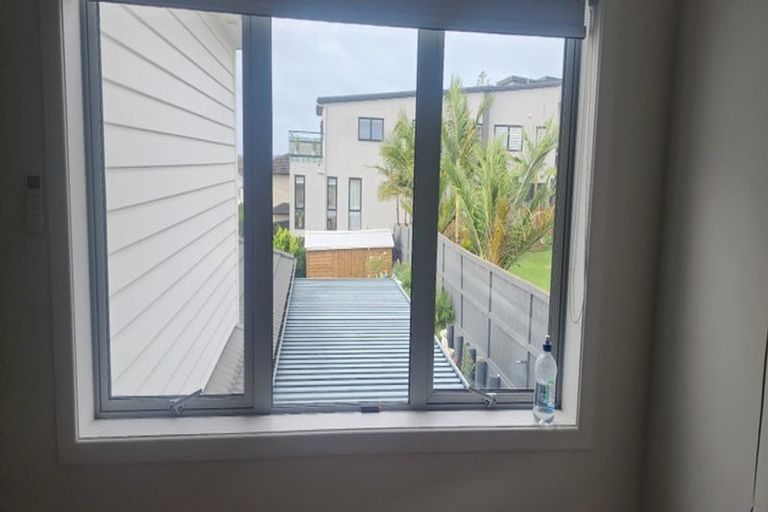 Photo of property in 4 Fortuna Place, East Tamaki Heights, Auckland, 2016