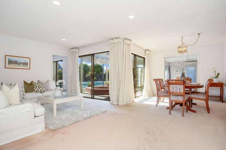 Photo of property in 21a Bramley Drive, Farm Cove, Auckland, 2012