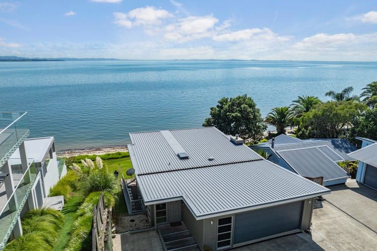 Photo of property in 89a Torkar Road, Clarks Beach, 2122
