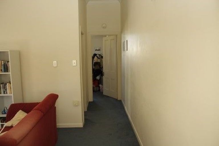 Photo of property in 14 Thompson Street, Mount Cook, Wellington, 6011