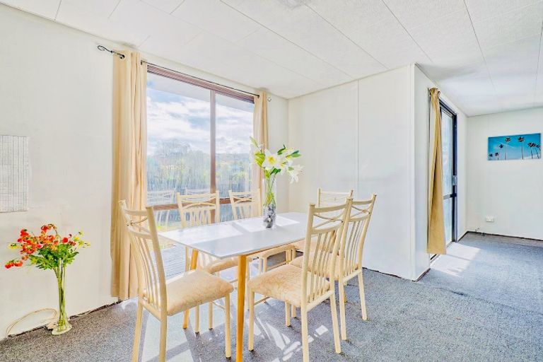 Photo of property in 47 Heathdale Crescent, Papakura, 2110