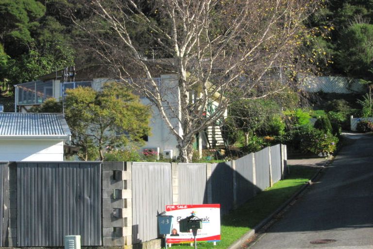 Photo of property in 43 Kairanga Crescent, Wainuiomata, Lower Hutt, 5014