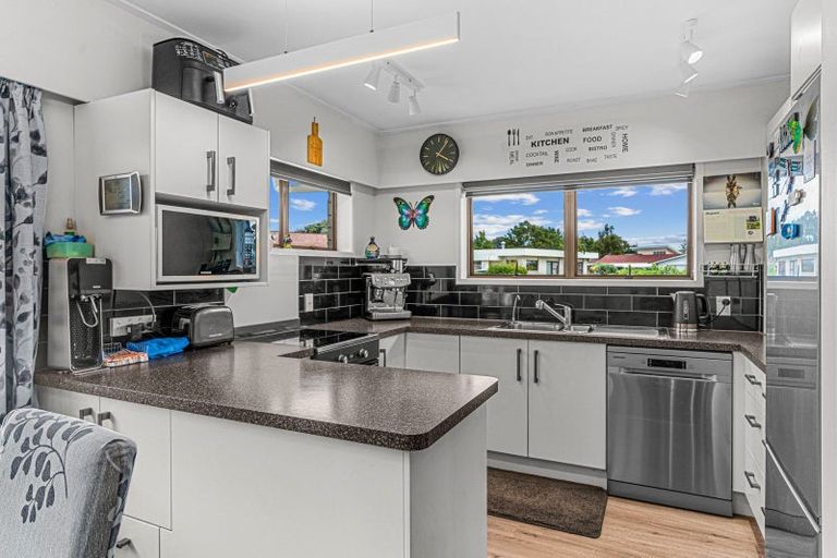 Photo of property in 10 Tui Crescent, Dargaville, 0310