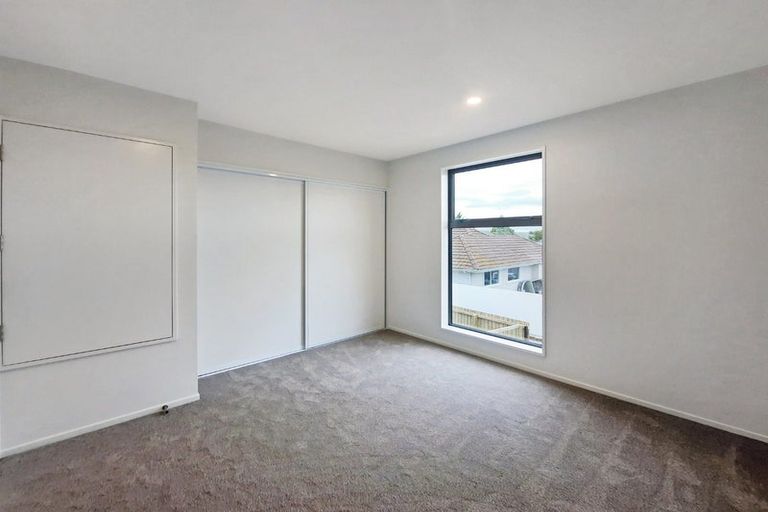 Photo of property in 2/17 Highsted Road, Bishopdale, Christchurch, 8053