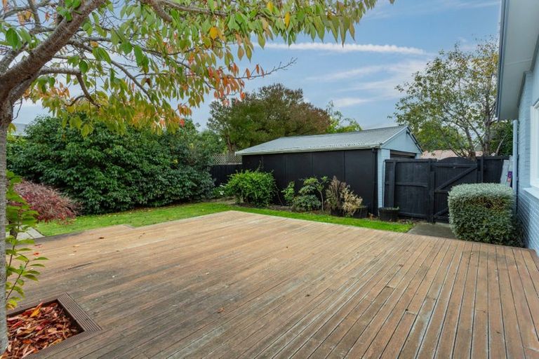 Photo of property in 35 Deepdale Street, Burnside, Christchurch, 8053