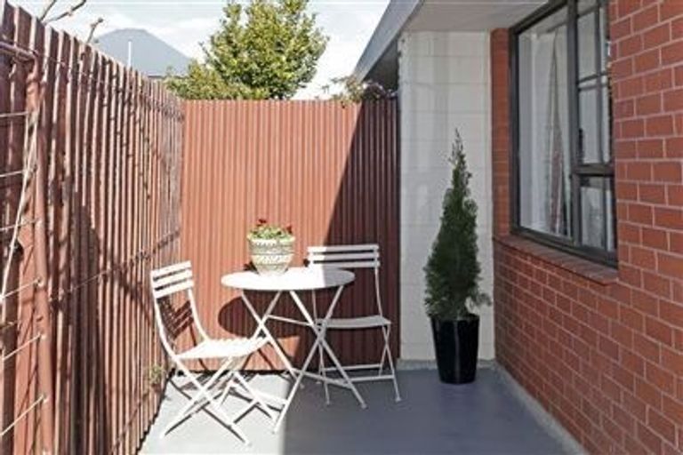 Photo of property in 1/7 Peverel Street, Riccarton, Christchurch, 8011