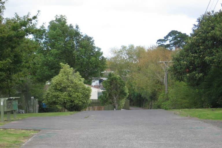 Photo of property in 6/24 Pomaria Road, Henderson, Auckland, 0610