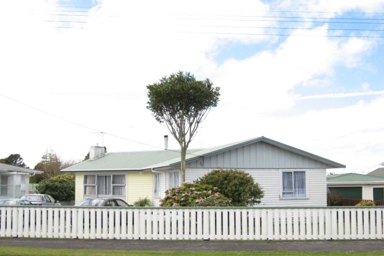 Photo of property in 40 Fabian Street, Stratford, 4332