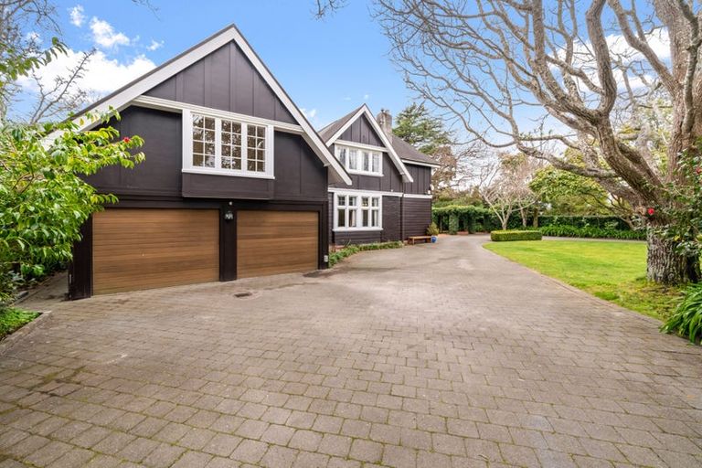 Photo of property in 291 Fergusson Drive, Heretaunga, Upper Hutt, 5018