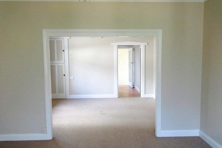 Photo of property in 46 Brooklands Road, Brooklands, New Plymouth, 4310