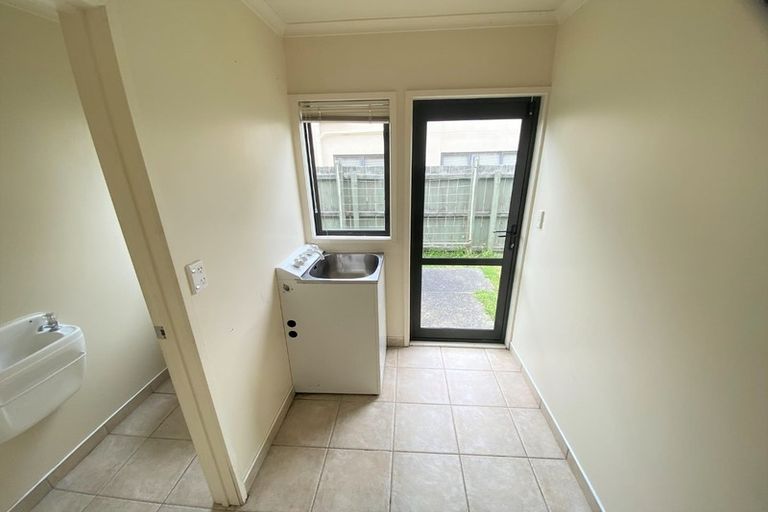 Photo of property in 15 Whitbourne Heights, Manurewa, Auckland, 2105