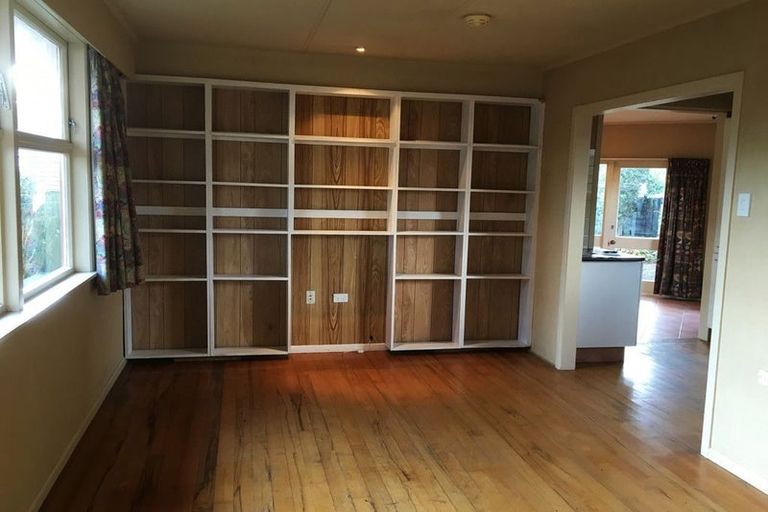 Photo of property in 29 Apollo Parade, Milson, Palmerston North, 4414