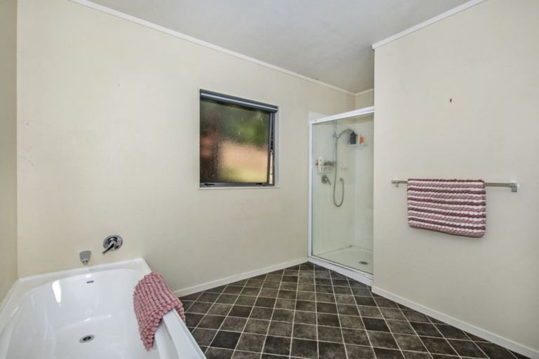 Photo of property in 8 Scotia Place, Te Kamo, Whangarei, 0112