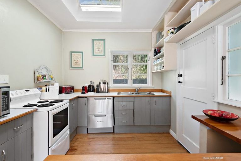 Photo of property in 8 Mairangi Road, Wadestown, Wellington, 6012