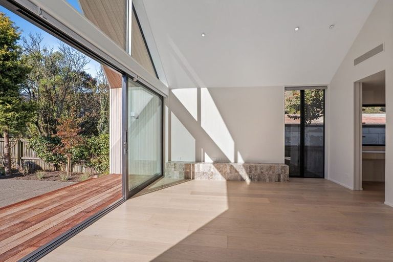 Photo of property in 57 Wiggins Street, Sumner, Christchurch, 8081