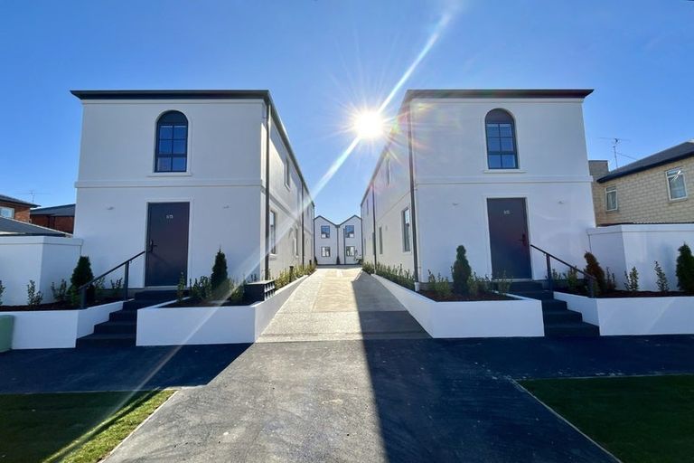 Photo of property in 2/35 Eversleigh Street, St Albans, Christchurch, 8014