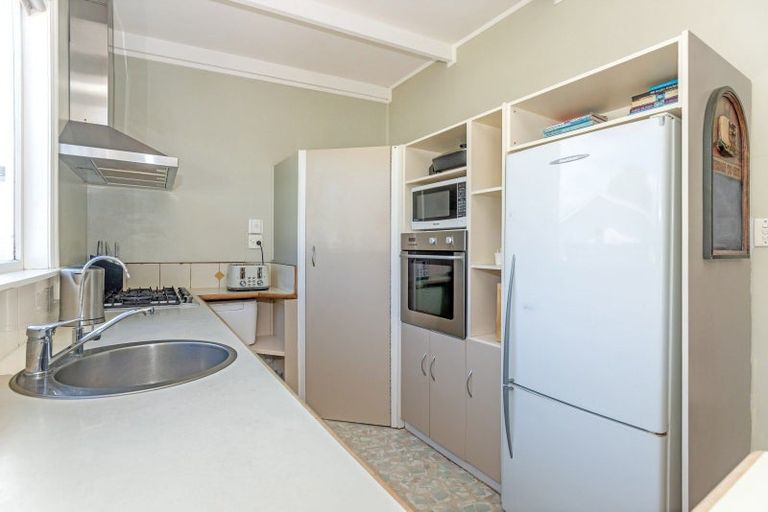 Photo of property in 106 Whitaker Street, Whataupoko, Gisborne, 4010