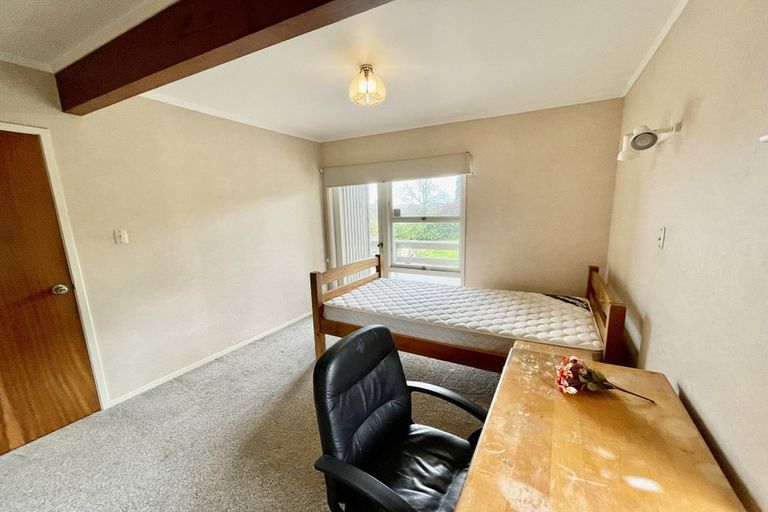 Photo of property in 13 Carlisle Road, Torbay, Auckland, 0630